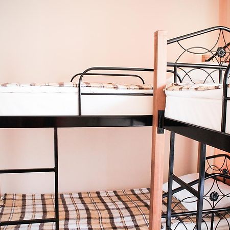 A&S Hostel Minskiy Kiev Eksteriør billede