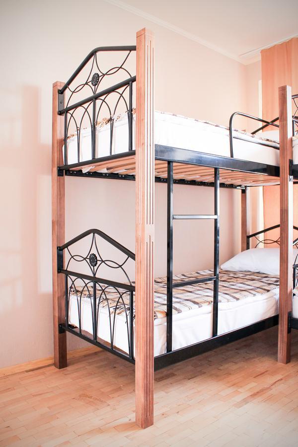 A&S Hostel Minskiy Kiev Eksteriør billede