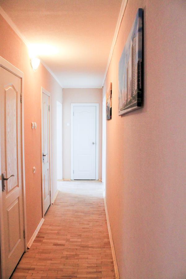 A&S Hostel Minskiy Kiev Eksteriør billede