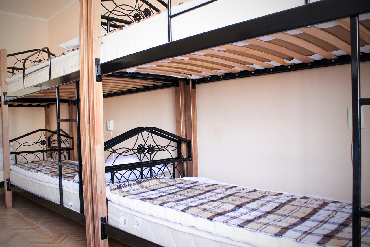 A&S Hostel Minskiy Kiev Eksteriør billede