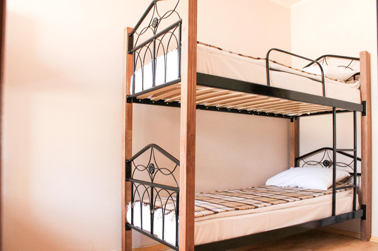 A&S Hostel Minskiy Kiev Eksteriør billede