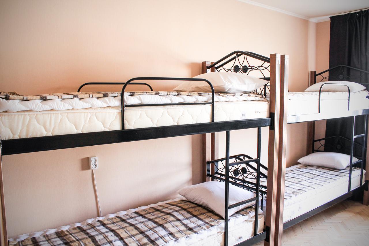 A&S Hostel Minskiy Kiev Eksteriør billede
