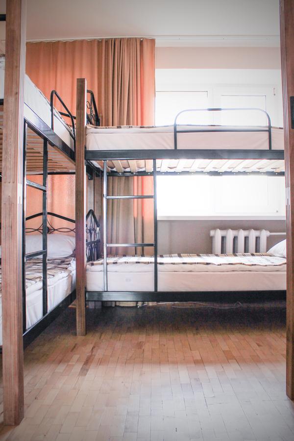 A&S Hostel Minskiy Kiev Eksteriør billede