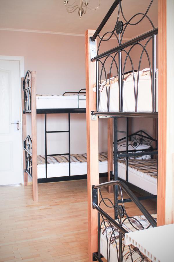 A&S Hostel Minskiy Kiev Eksteriør billede