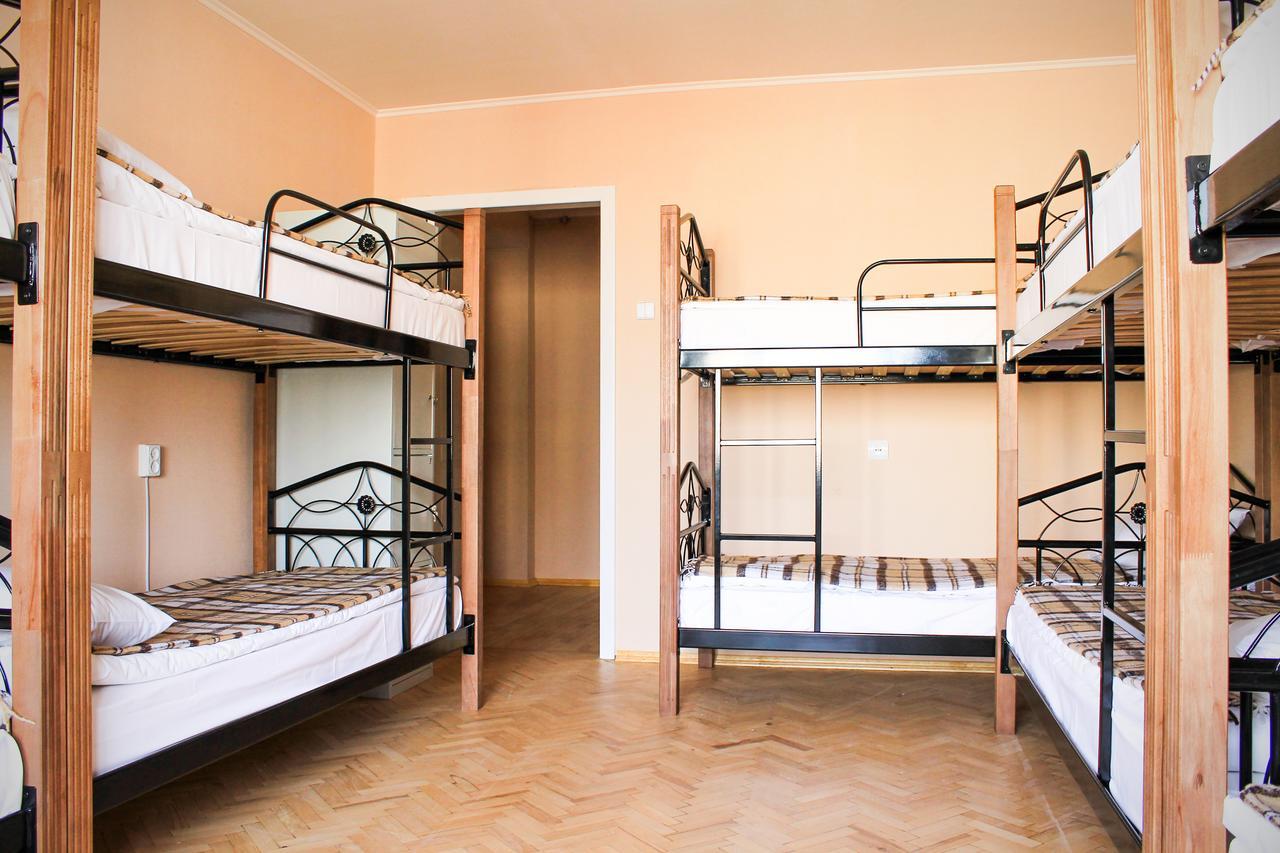 A&S Hostel Minskiy Kiev Eksteriør billede