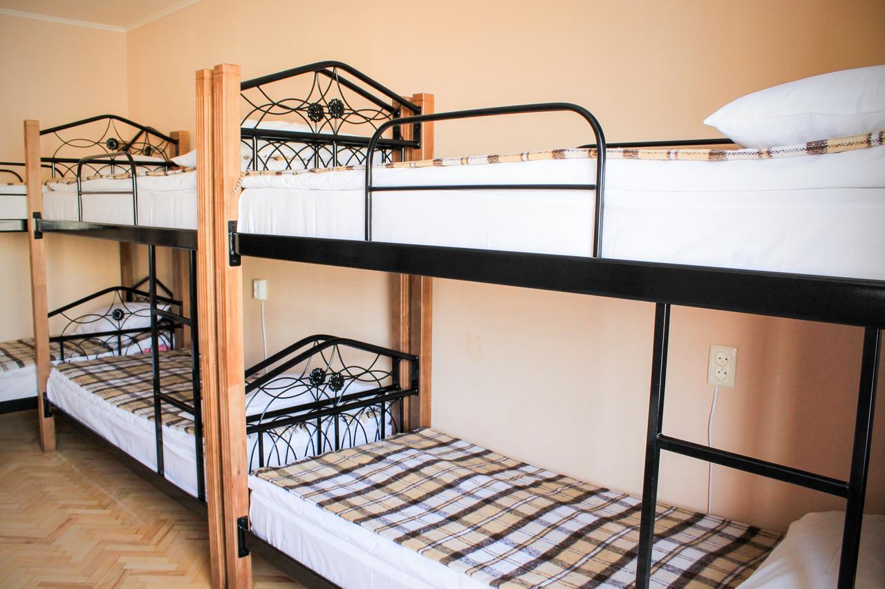A&S Hostel Minskiy Kiev Eksteriør billede